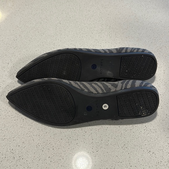 Rothy’s The Point zebra size 9 flat - Picture 4 of 4